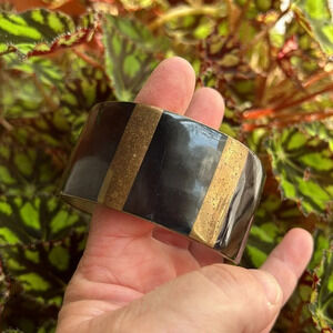 - Superbe Striped  brass bangle vintage bracelet for Women